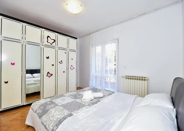 L&L Holiday Apartment