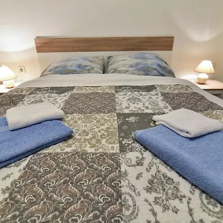 L&L Holiday Apartment Zadar Buitenkant foto