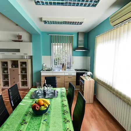 L&L Holiday Apartment Zadar Buitenkant foto