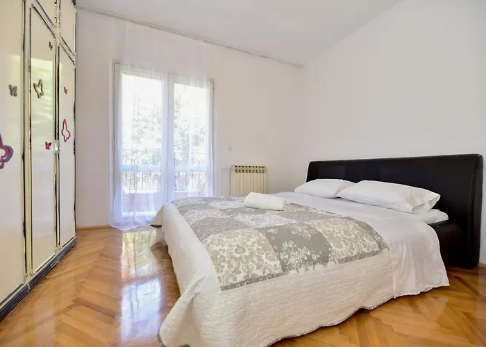 L&L Holiday Apartment